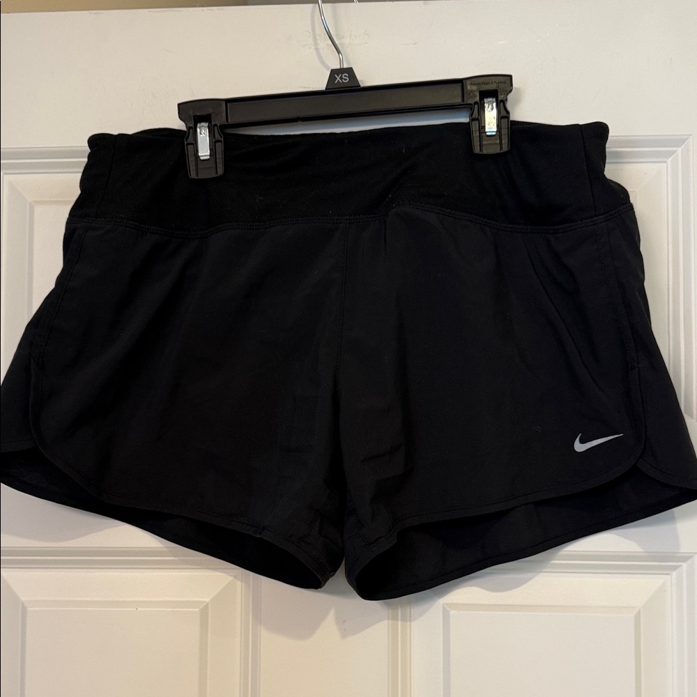 Nike Women's Black Athletic Shorts